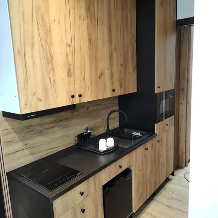 Zuzanna Apartamenty, Wczesniej Italia * Ustron
